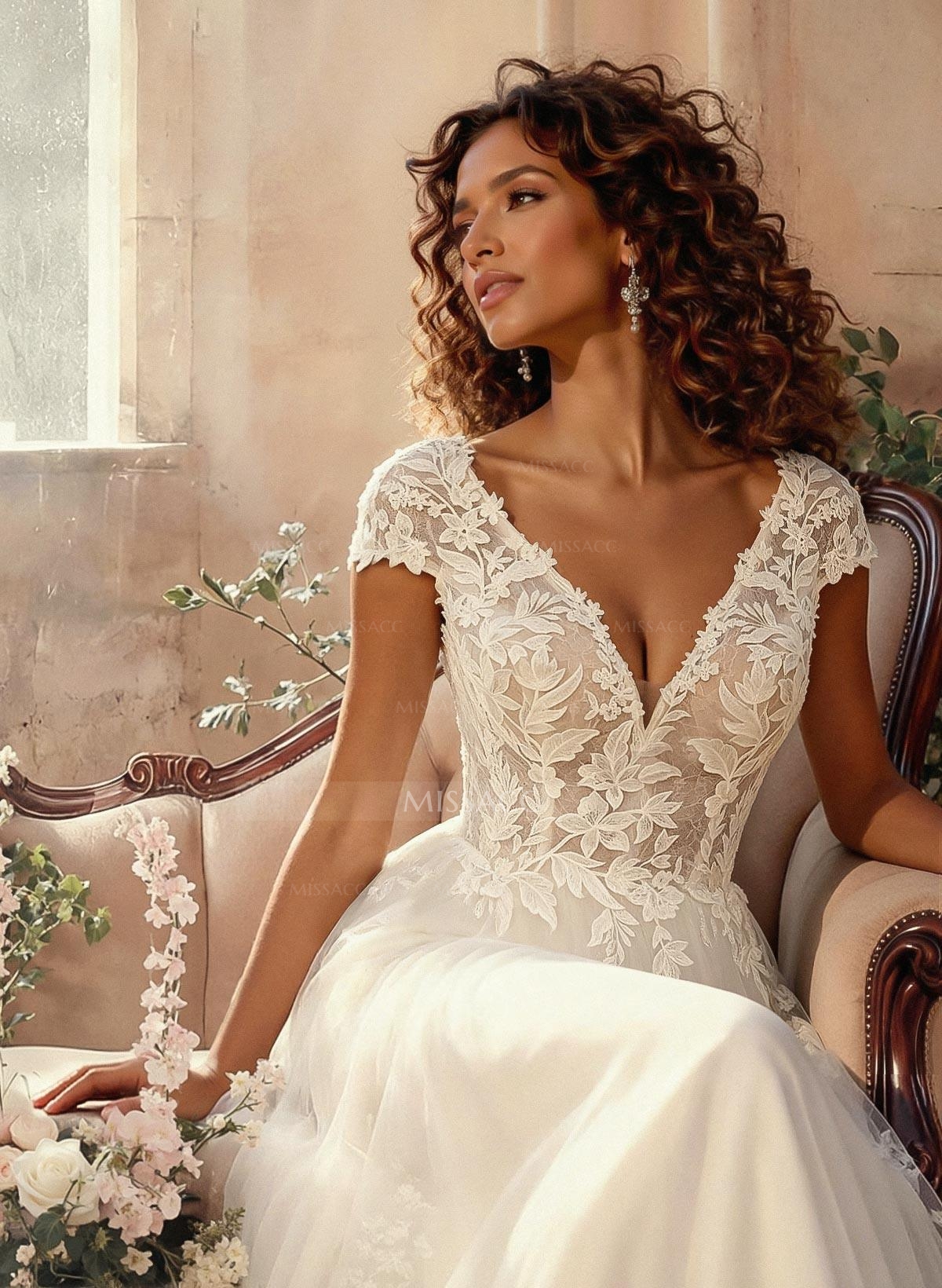 A-Line V-Neck Short Sleeves Chapel Train Satin Tulle Wedding Dresses With Appliques Lace