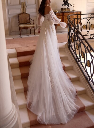 A-Line Sweetheart Long Sleeves Chapel Train Chiffon Tulle Wedding Dresses With Appliques Lace High Split Bubble Hem
