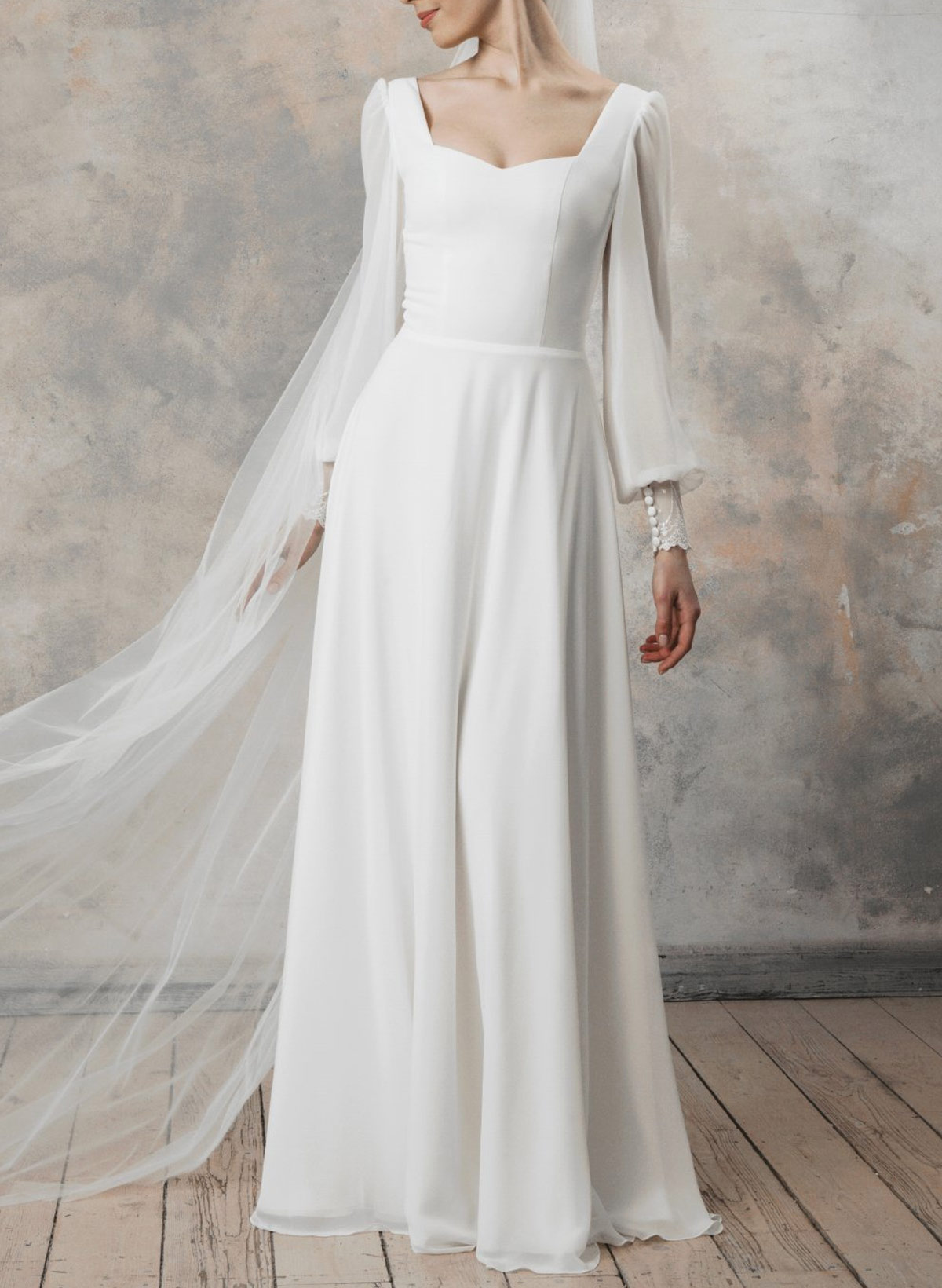 Elegant Sweetheart Long Sleeves A-Line Floor-Length Chiffon Wedding Dresses With Lace