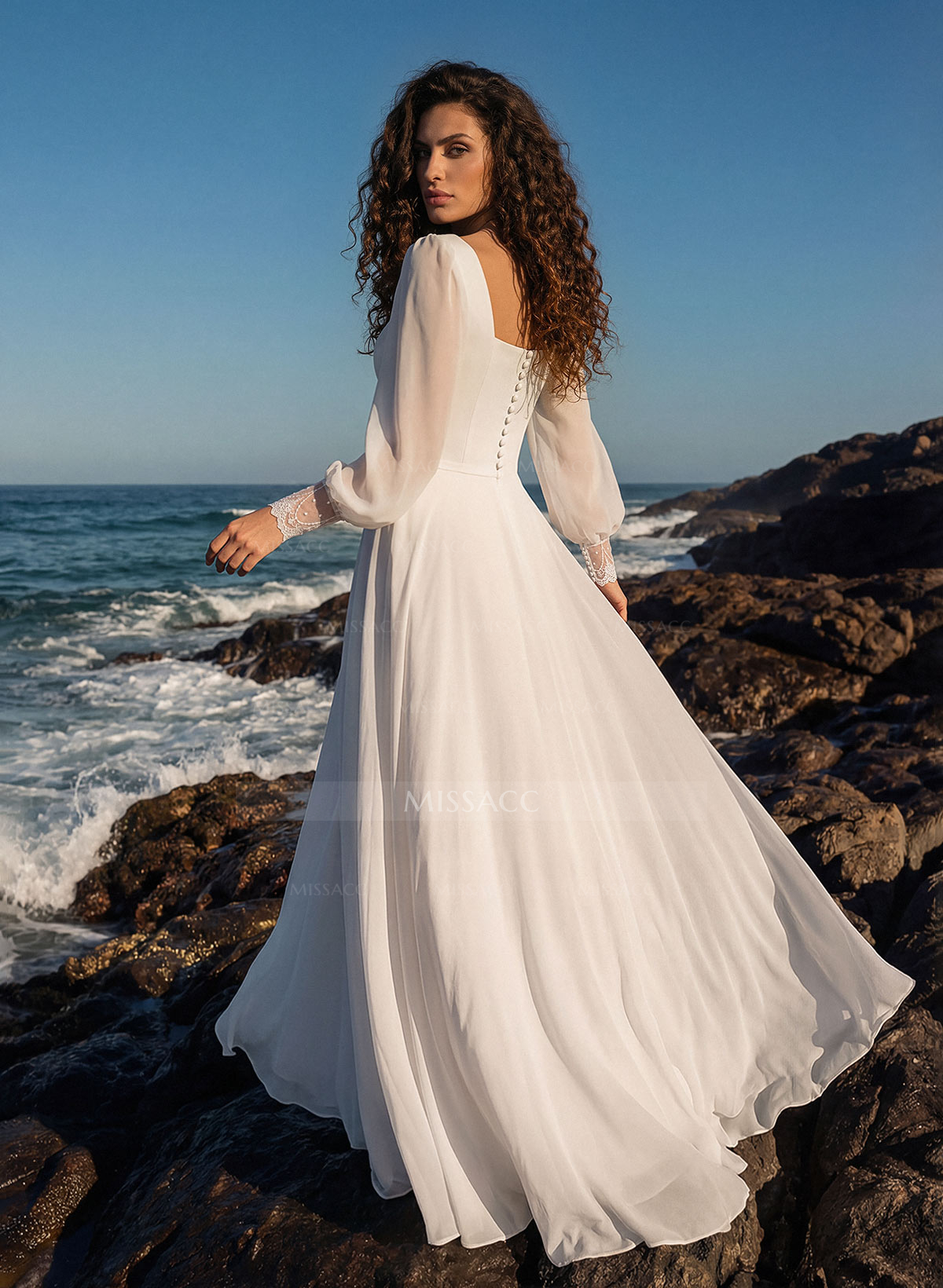 Elegant Sweetheart Long Sleeves A-Line Floor-Length Chiffon Wedding Dresses With Lace