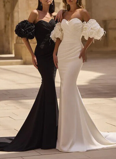 Trumpet/Mermaid Sweetheart Sleeveless Court Train Elastic Satin Wedding Dresses With Flower(s)