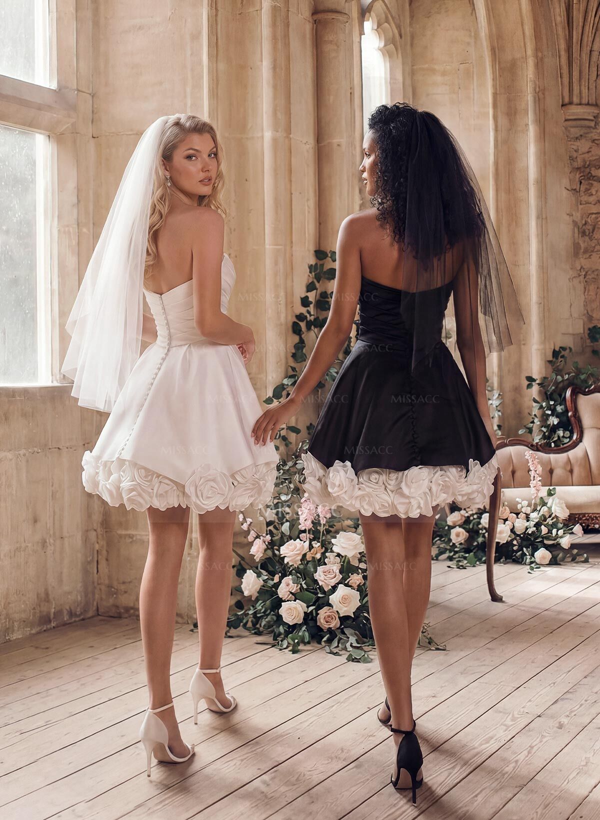 A-Line Strapless Sleeveless Detachable Satin Wedding Dresses With Pleated/Flower(s)