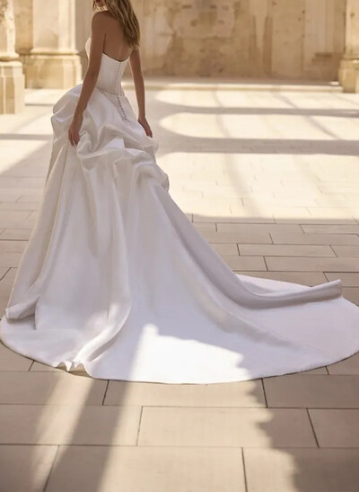 A-Line Sweetheart Sleeveless Court Train Satin Wedding Dresses