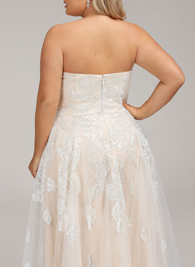 Elegant Sweetheart Sleeveless A-Line Floor-Length Lace/Tulle Wedding Dresses