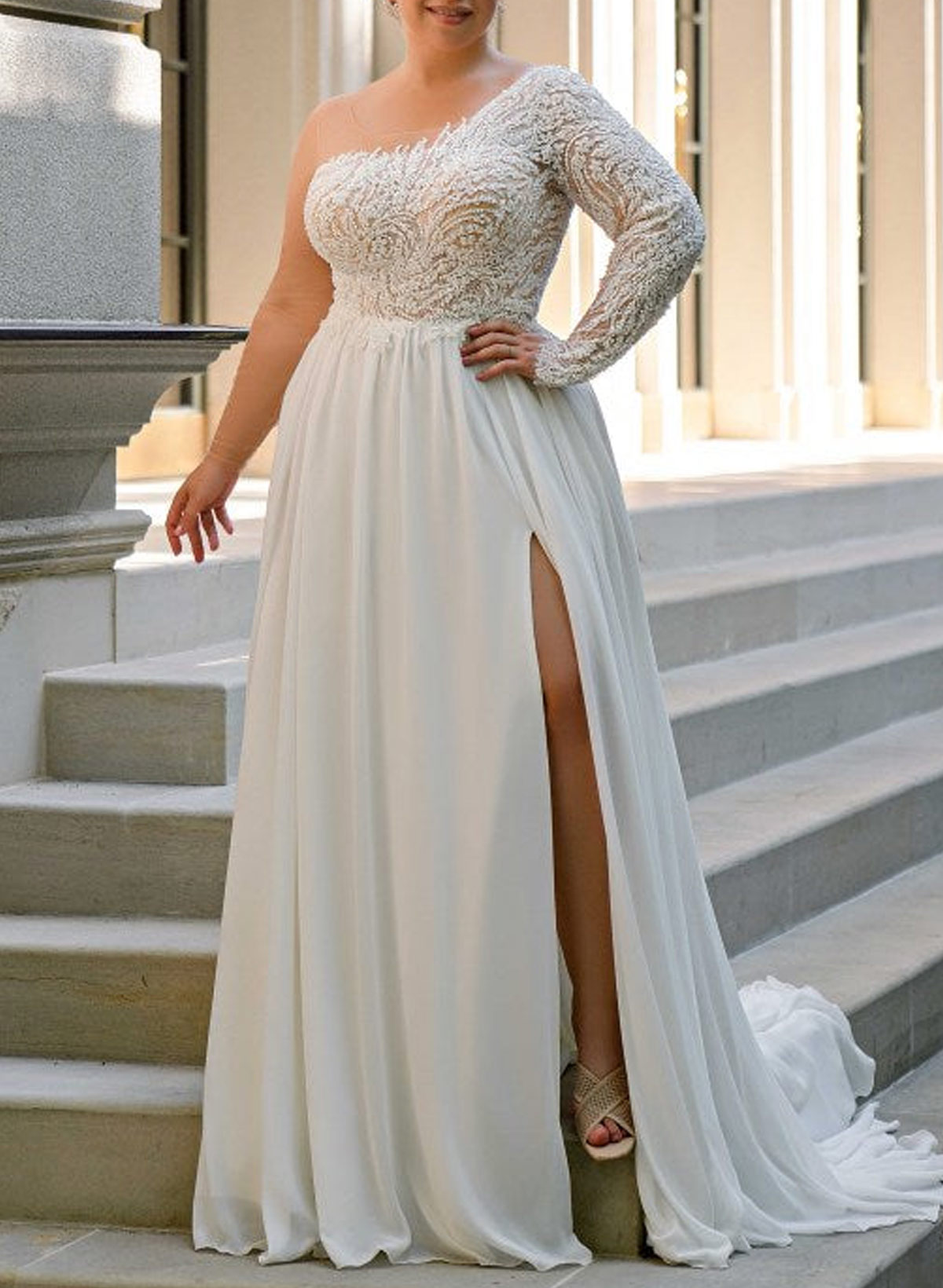 Elegant One-Shoulder/Illusion Neck Long Sleeves A-Line Court Train Chiffon/Tulle Wedding Dresses With Beading/High Split