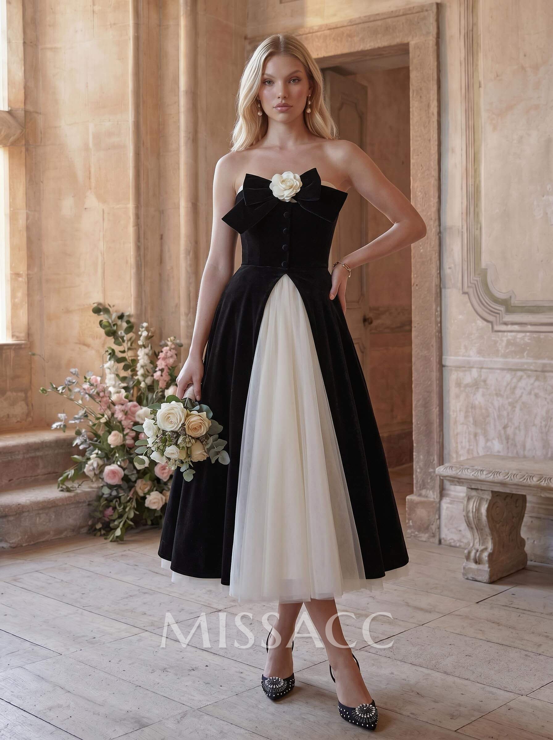 Ball-Gown Strapless Sleeveless Tea-Length Wedding Dresses With Bow(s)/Flower(s)