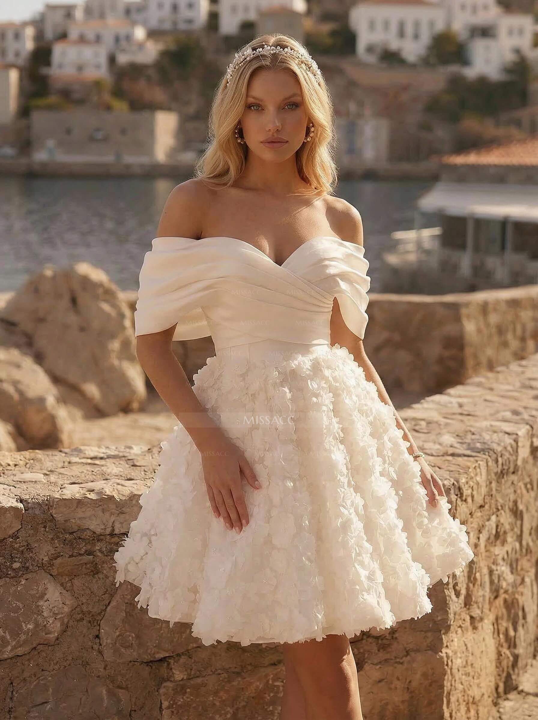 A-Line Off-The-Shoulder Sleeveless Short/Mini Wedding Dresses With Appliques Lace