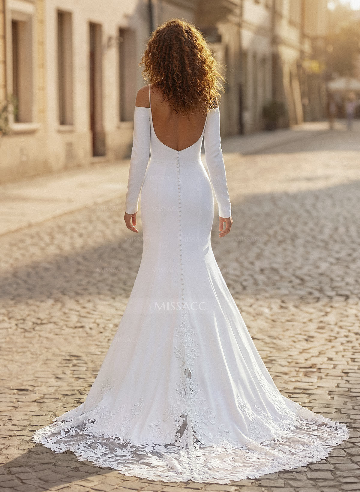 Trumpet/Mermaid Off-The-Shoulder Court Train Wedding Dresses With Appliques Lace/High Split