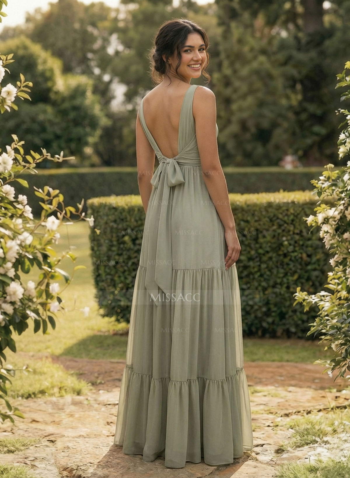 A-Line Plunge Neck Sleeveless Floor-Length Chiffon Bridesmaid Dresses With Split Front Tiered