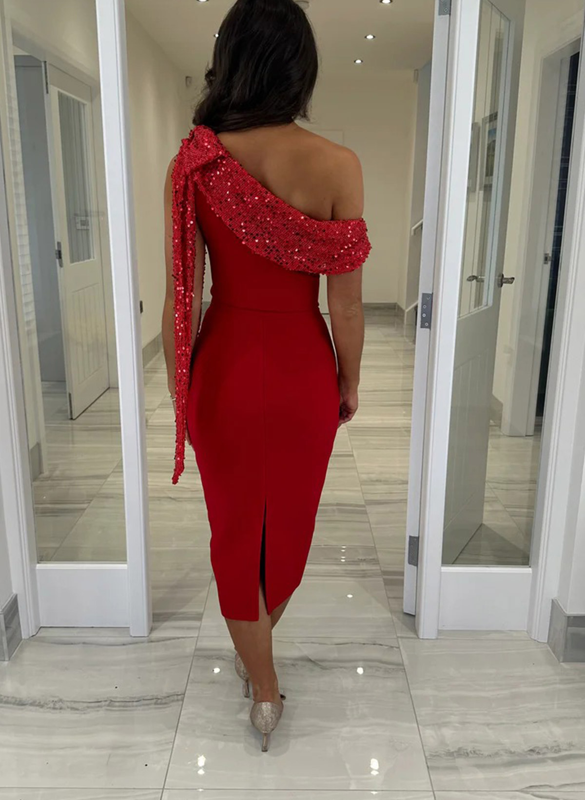 Sheath/Column One-Shoulder Sleeveless Tea-Length Elastic Satin Evening Dresses With Back Slit