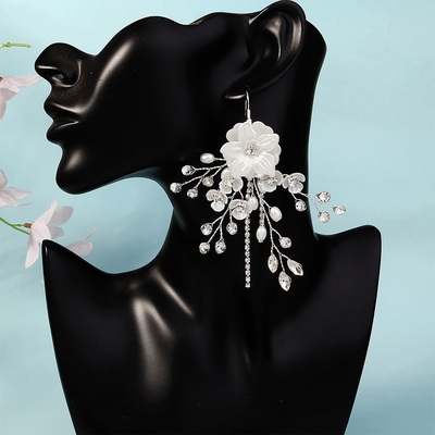 Alloy Dangle Earrings With Rhinestone/Pearl