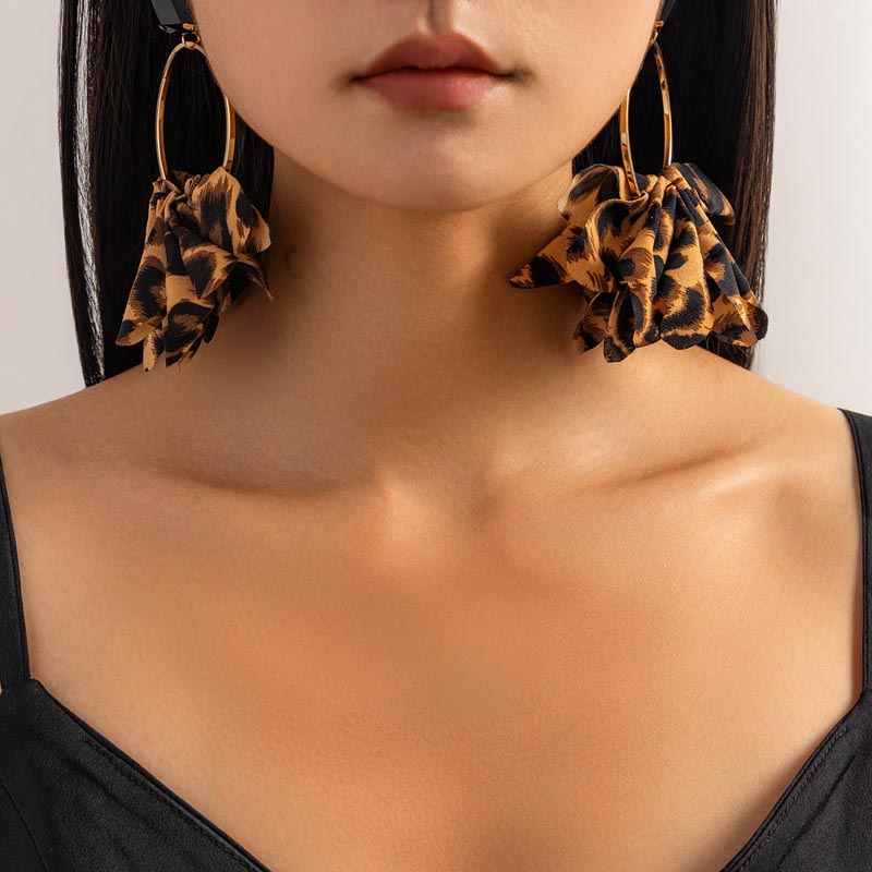 Iron Fabric Hoop Earrings