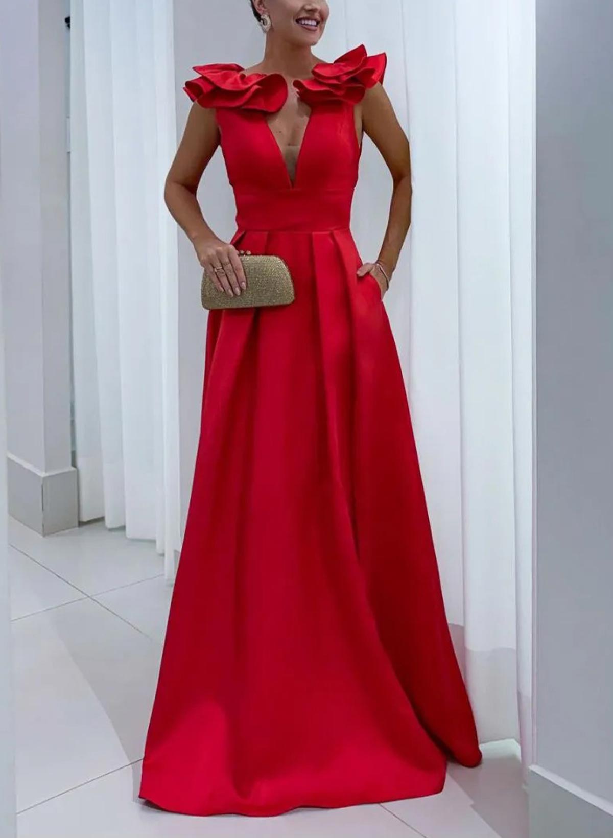A-Line Plunge Neck Floor-Length Satin Evening Dresses With Split Front/Pockets/Shoulder Ruffle