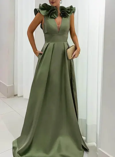 Elegant Evening Dresses: Satin, Black Tie and Formal Gowns - Missacc Elegant Evening Dresses: Satin, Black Tie and Formal Gowns - Missacc