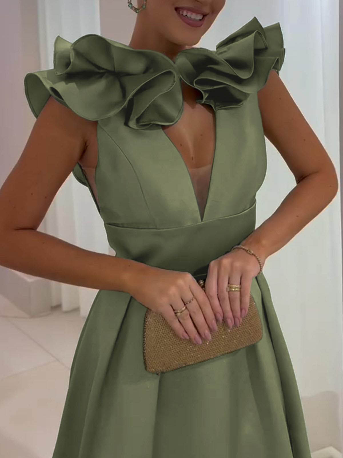 A-Line Plunge Neck Floor-Length Satin Evening Dresses With Split Front/Pockets/Shoulder Ruffle A-Line Plunge Neck Floor-Length Satin Evening Dresses With Split Front/Pockets/Shoulder Ruffle