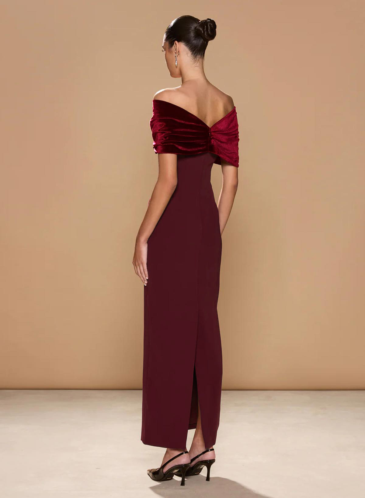 Sheath/Column Off-The-Shoulder Ankle-Length Elastic Satin Evening Dresses With Bow(s)