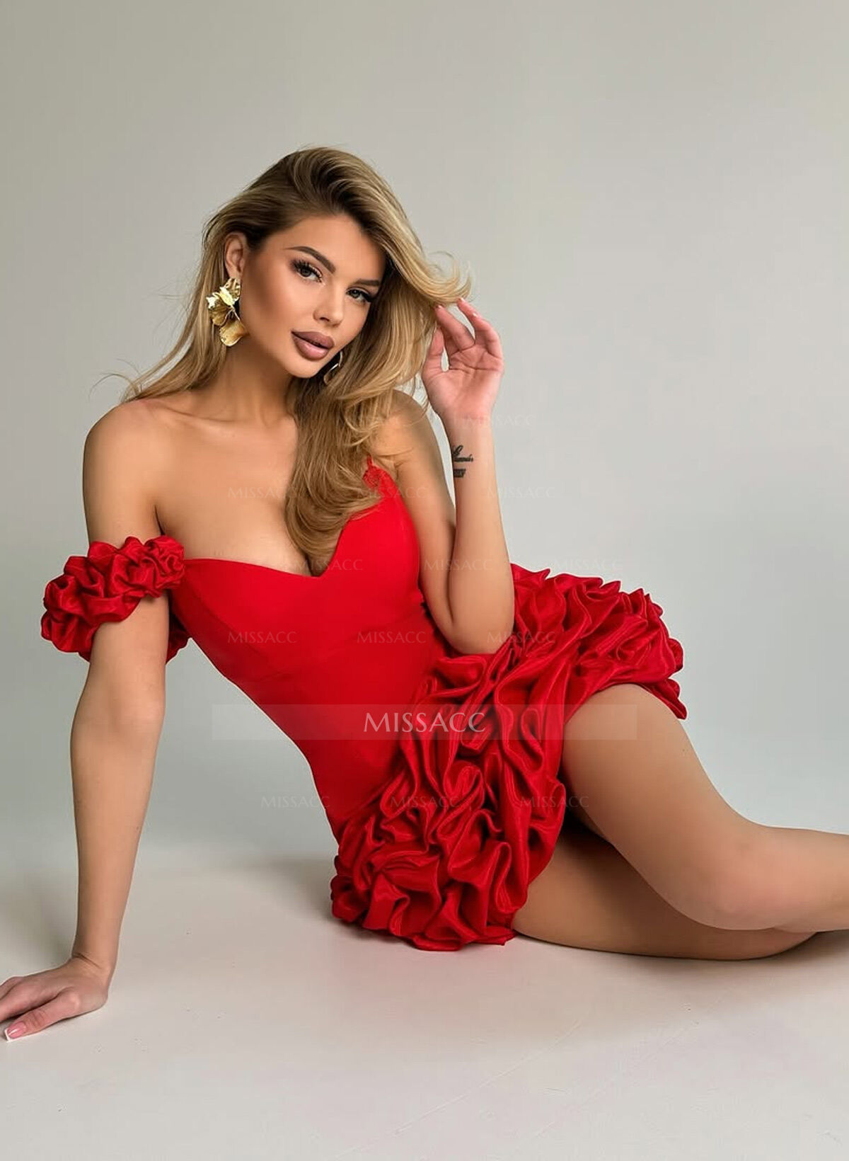 Elegant Flower(s) Spaghetti Straps V-Neck Short/Mini Elastic Satin Evening Dresses