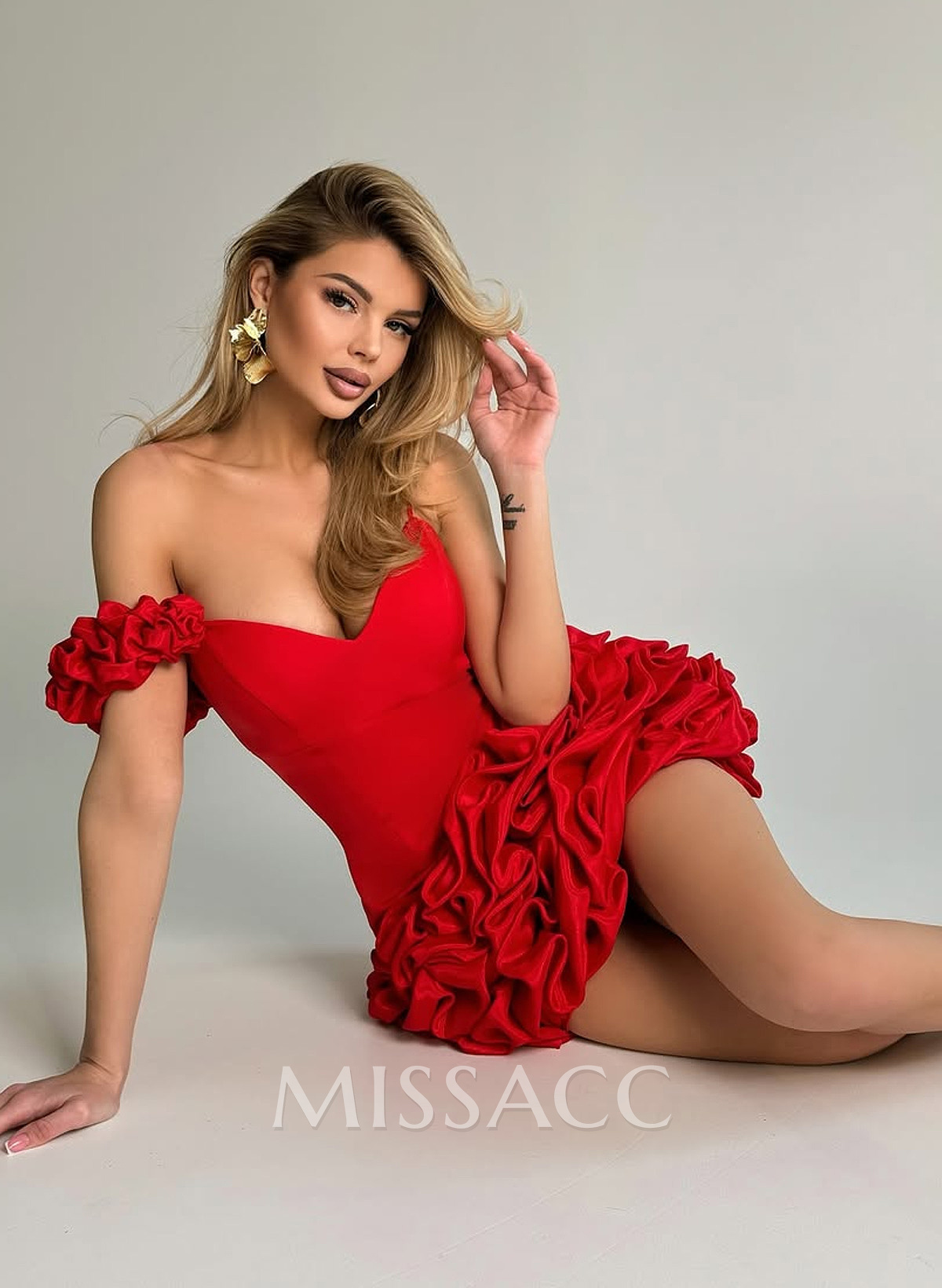 Elegant Flower(s) Spaghetti Straps V-Neck Short/Mini Elastic Satin Evening Dresses