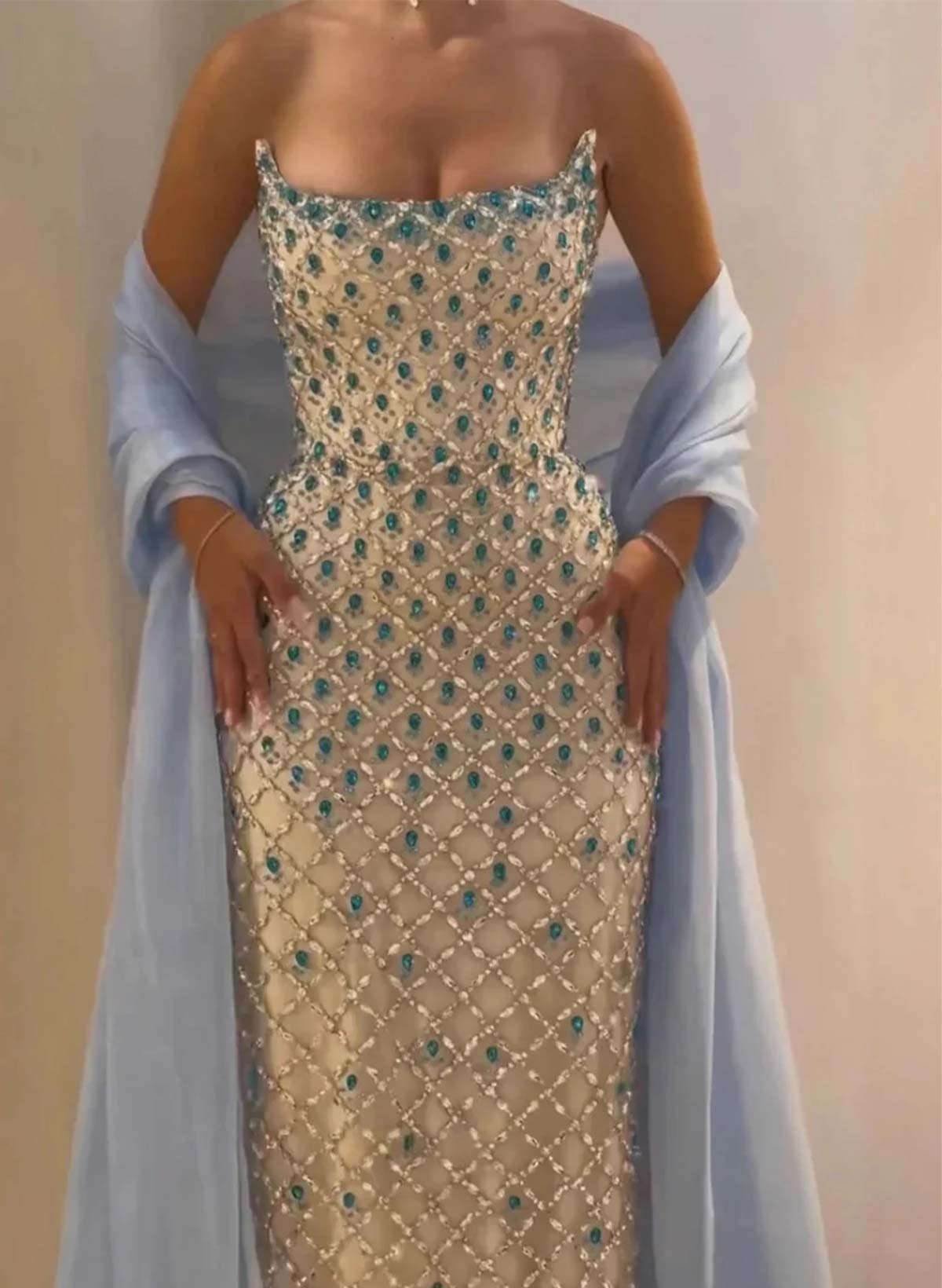 Lace/Elastic Satin(Slight Stretch) Sheath/Column Strapless Sleeveless Floor-Length Evening Dresses With Rhinestone