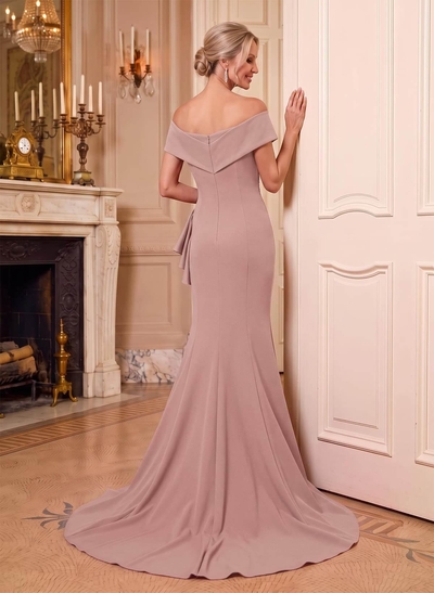 Sheath/Column V-Neck Sleeveless Sweep Train Elastic Satin Mother Of The Bride Dresses With Cascading Ruffles