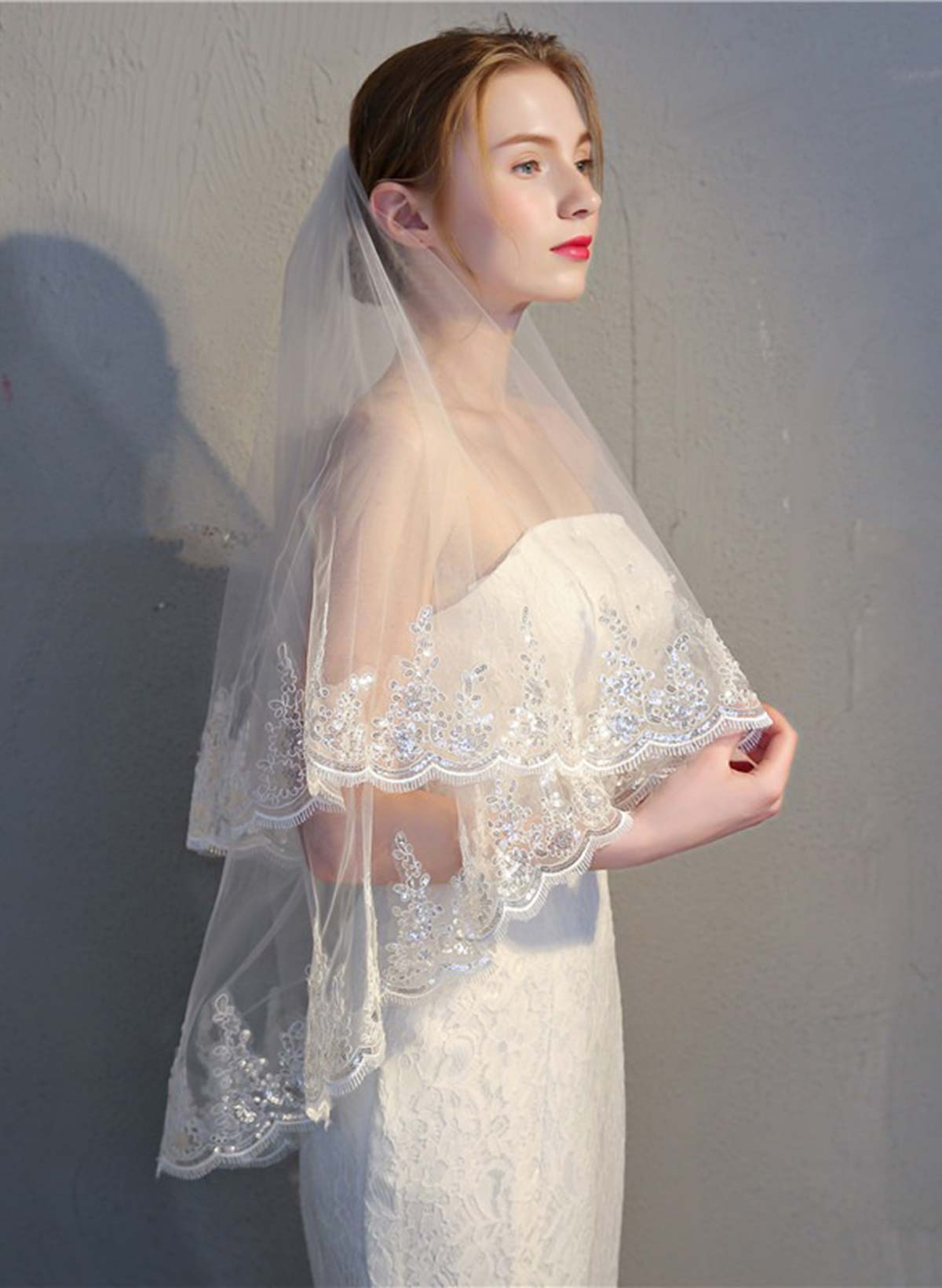 Lace Applique Edge Floral Two-Tier Tulle/Lace Elbow Bridal Veils