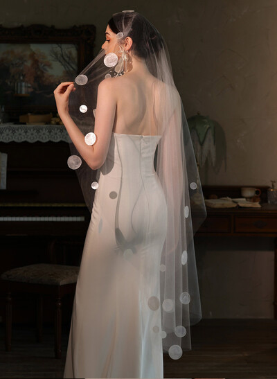 Cut Edge One-Tier Tulle Elbow Bridal Veils