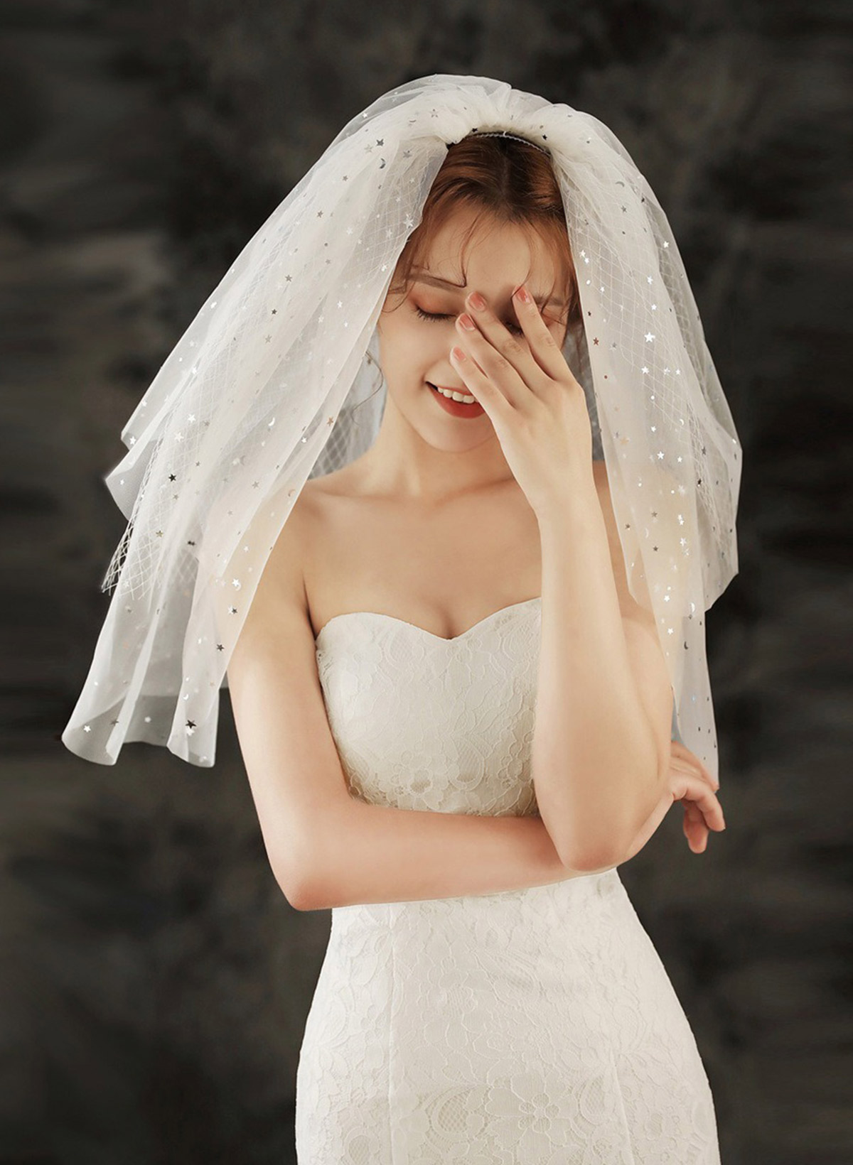 Cut Edge Sequin Three-Tier Tulle Shoulder Veils