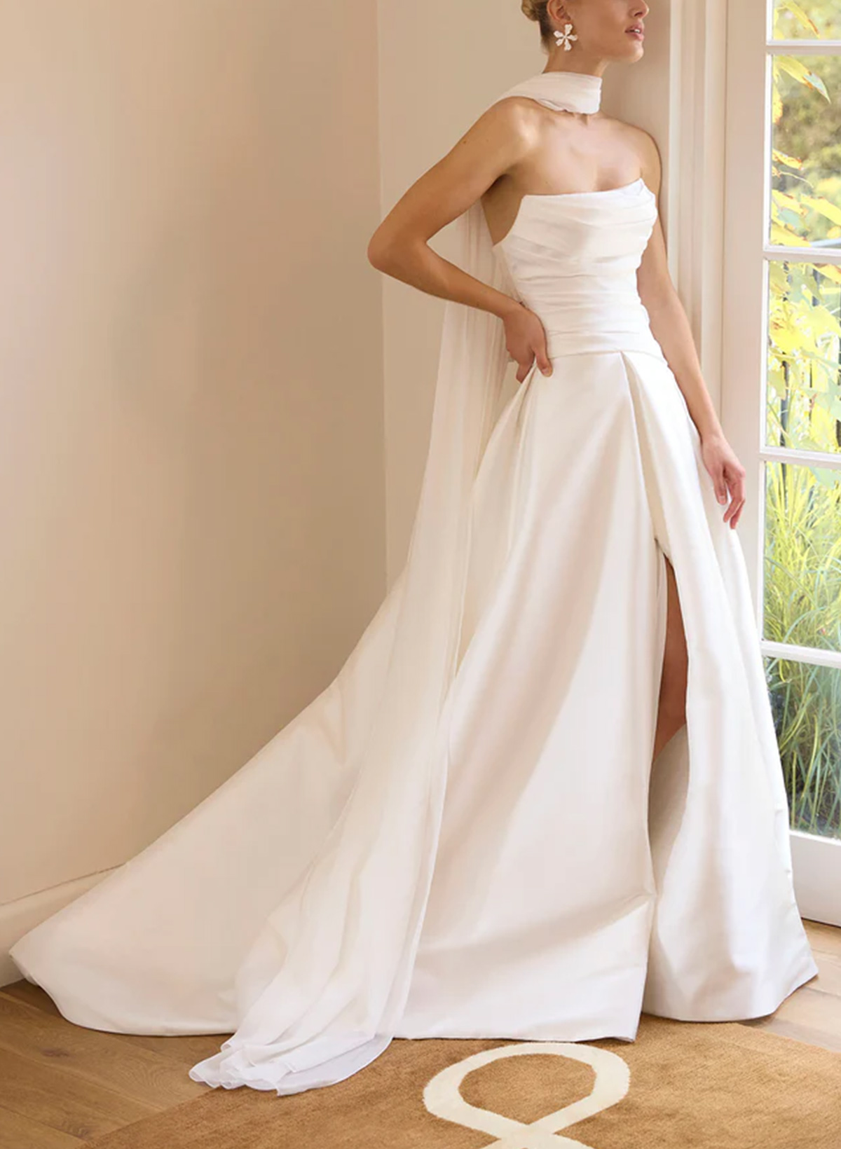 A-Line Strapless Sleeveless Sweep Train Chiffon Wedding Dresses With High Split