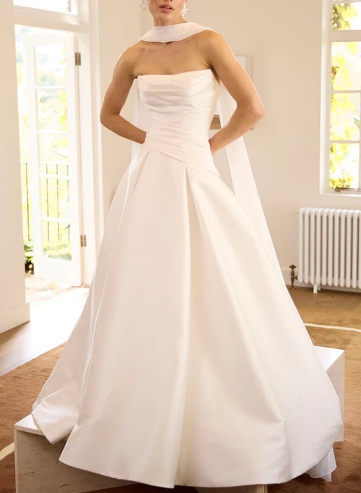 A-Line Strapless Sleeveless Sweep Train Chiffon Wedding Dresses With High Split