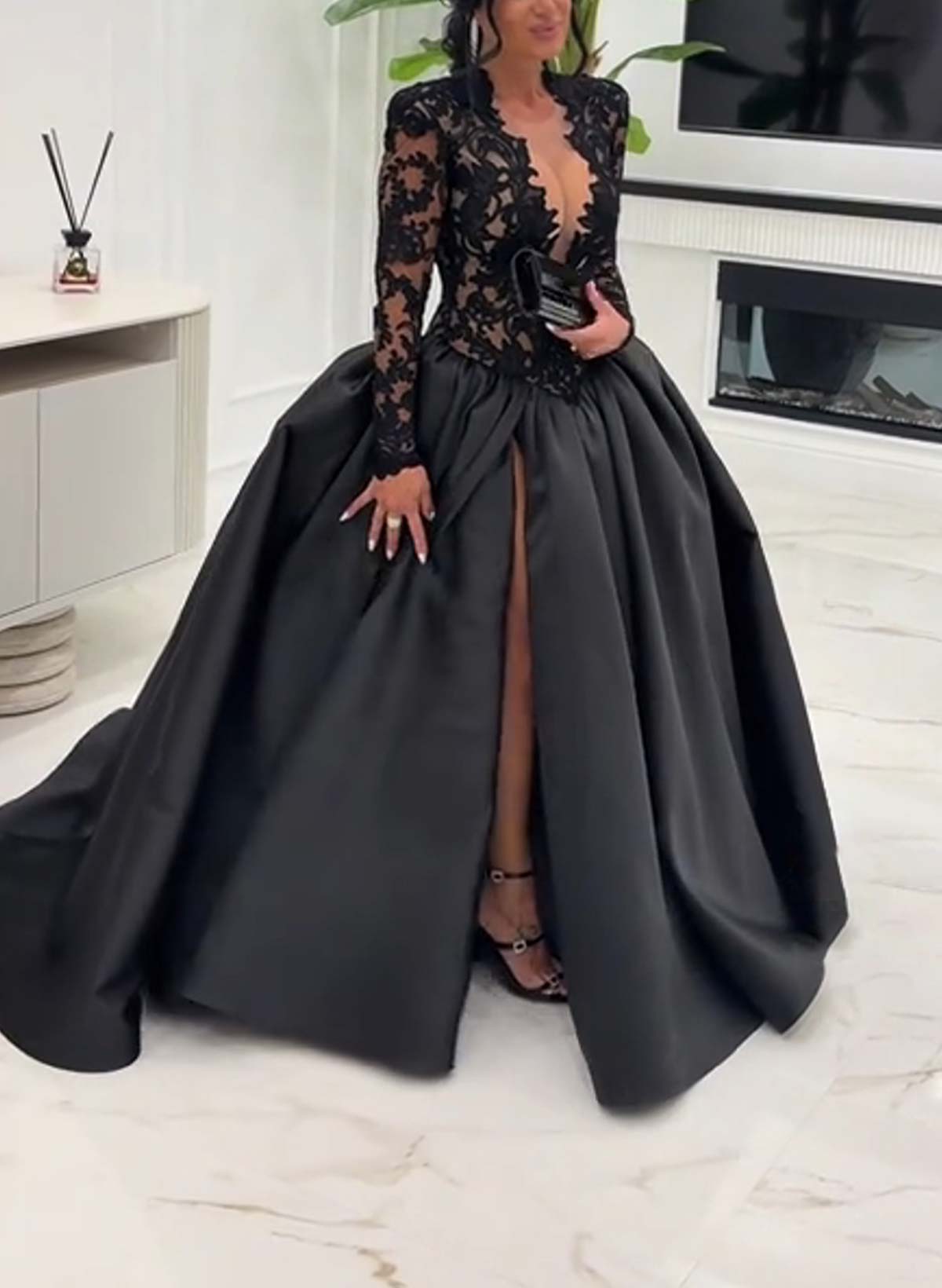 Ball-Gown Illusion Neck Long Sleeves Court Train Lace/Satin Wedding Dresses With Appliques Lace/High Split