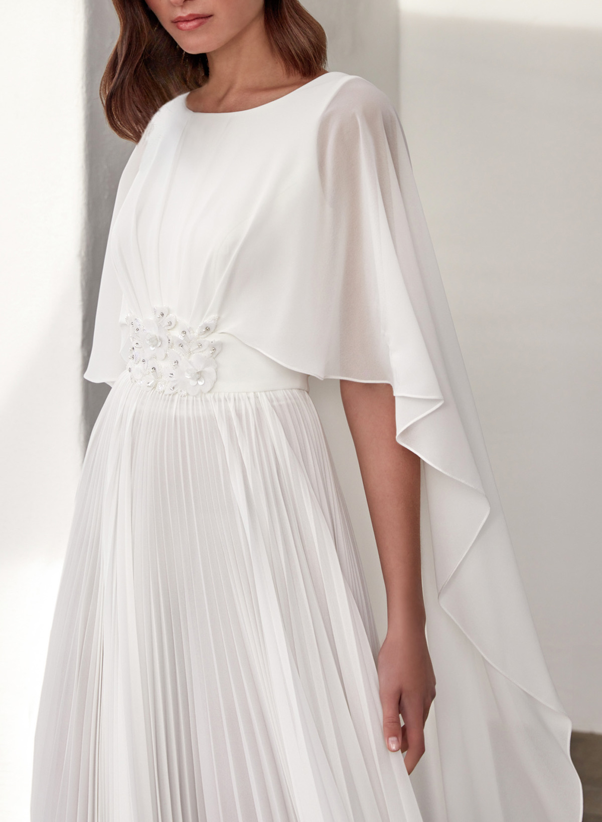 Elegant Scoop Neck Cape Sleeves A-Line Floor-Length Chiffon Wedding Dress With Pleated/Flower(s)