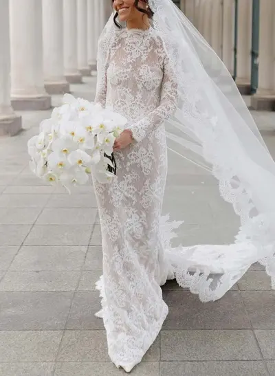Trumpet/Mermaid High Neck Long Sleeves Court Train Lace Wedding Dresses With Back Hole
