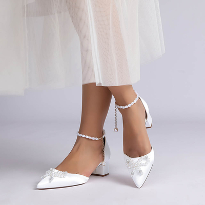 Low Heel Silk Like Satin Point Toe Wedding Shoes With Imitation Pearl/Bowknot