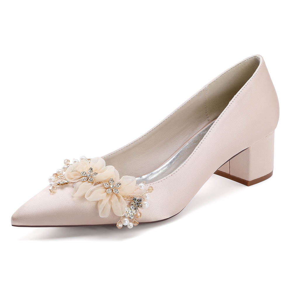 Low Heel Silk Like Satin Point Toe Wedding Shoes With Rhinestone/Imitation Pearl/Flower
