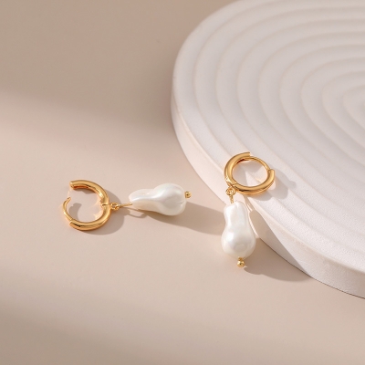 Baroque Pearl Hoop Earrings