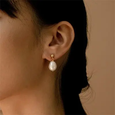 Vintage Light Water Pearl Earrings