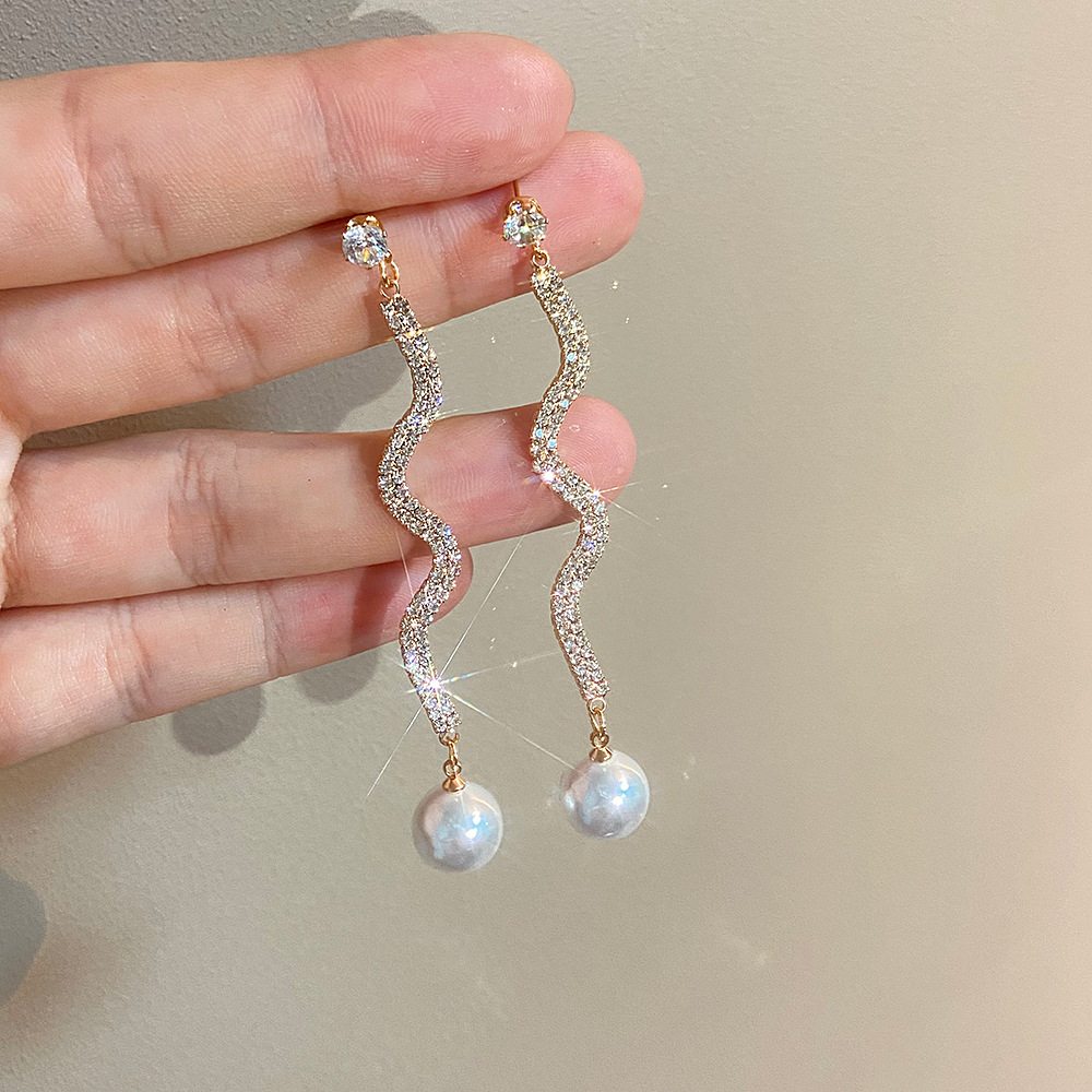 Wave Curve Exaggerated Earrings