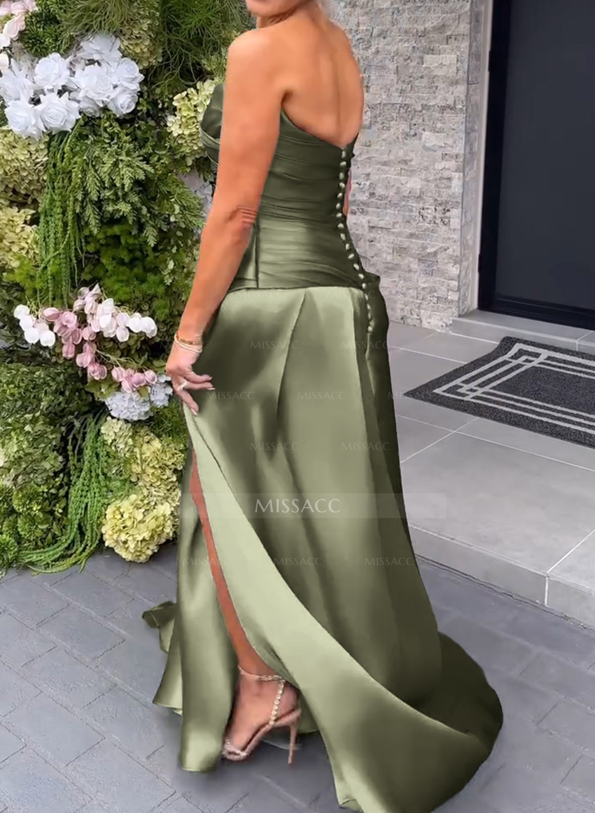 Elegant Cowl Neck Pleated High Split A-Line Sweep Train Satin Evening Dresses