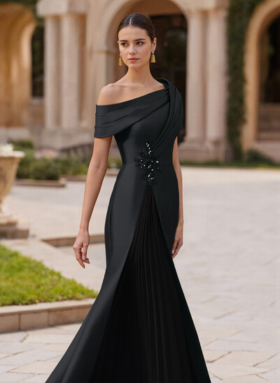Elegant Asymmetrical Neckline Pleated Sweep Train Satin/Chiffon Evening Dresses