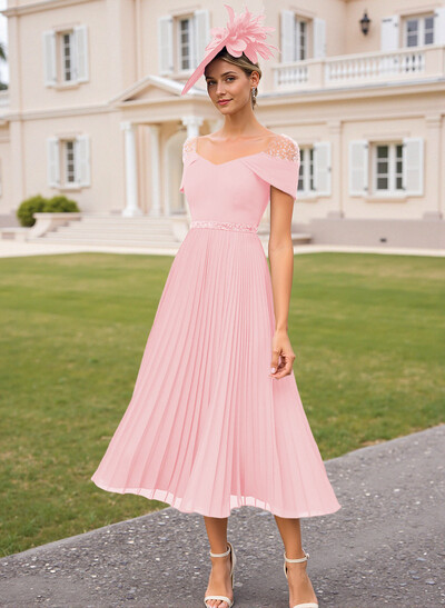 Elegant A-Line V-Neck Chiffon Mother Of The Bride Dresses With Pleated