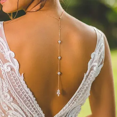Simple Leaf Zirconia Necklace