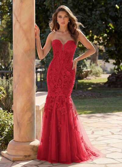 Flattering Sweetheart Mermaid Floor-Length Lace/Tulle Prom Dresses