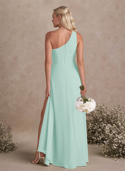 Modest One-Shoulder Sleeveless Chiffon Bridesmaid Dresses With Twisted Knot