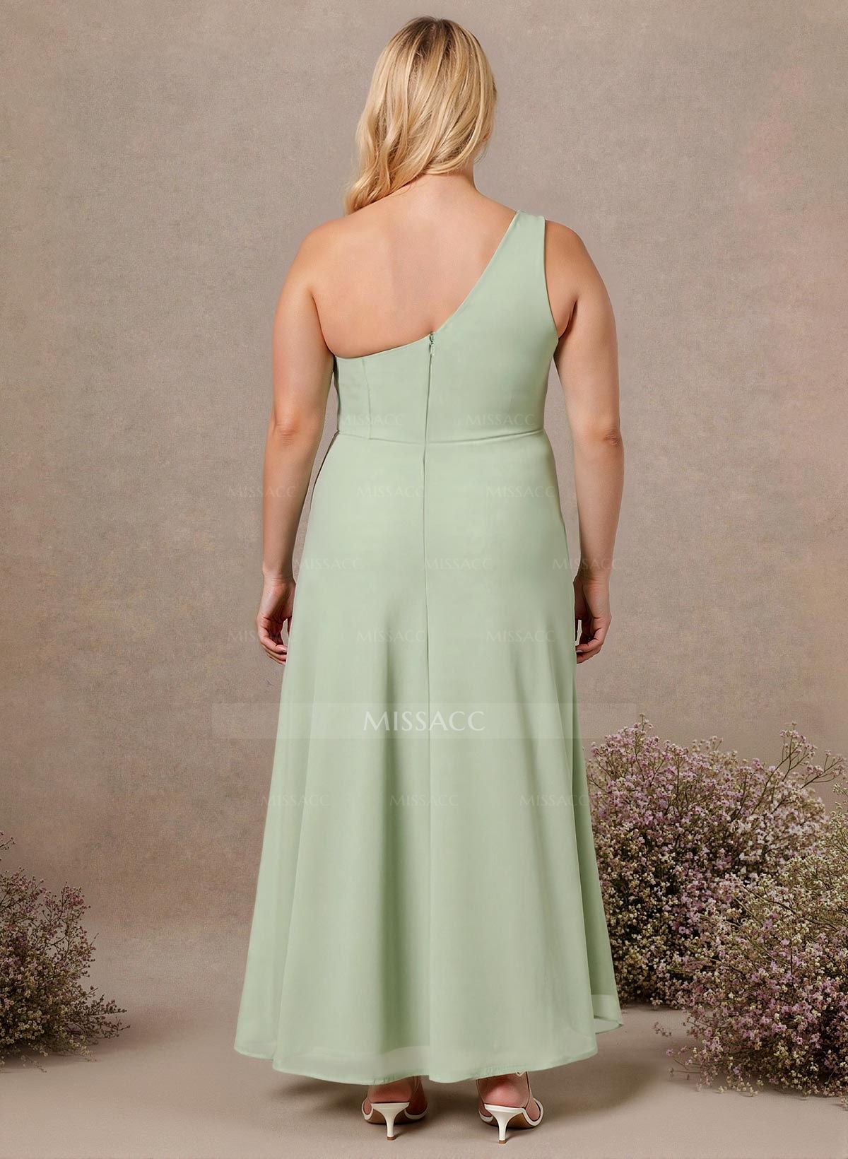 Modest One-Shoulder Sleeveless Chiffon Bridesmaid Dresses With Twisted Knot