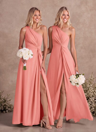 Modest One-Shoulder Sleeveless Chiffon Bridesmaid Dresses With Twisted Knot