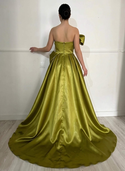 Elegant Cowl Neck Pleated High Split A-Line Sweep Train Satin Evening Dresse
