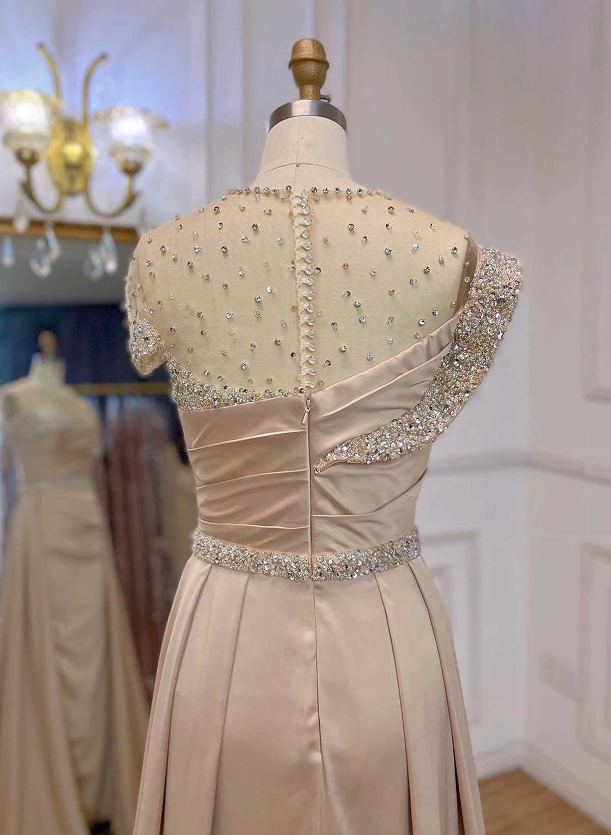 Luxury Scoop Neck Sleeveless Sweep Train Acetate Satin Evening Dresses With Rhinestone