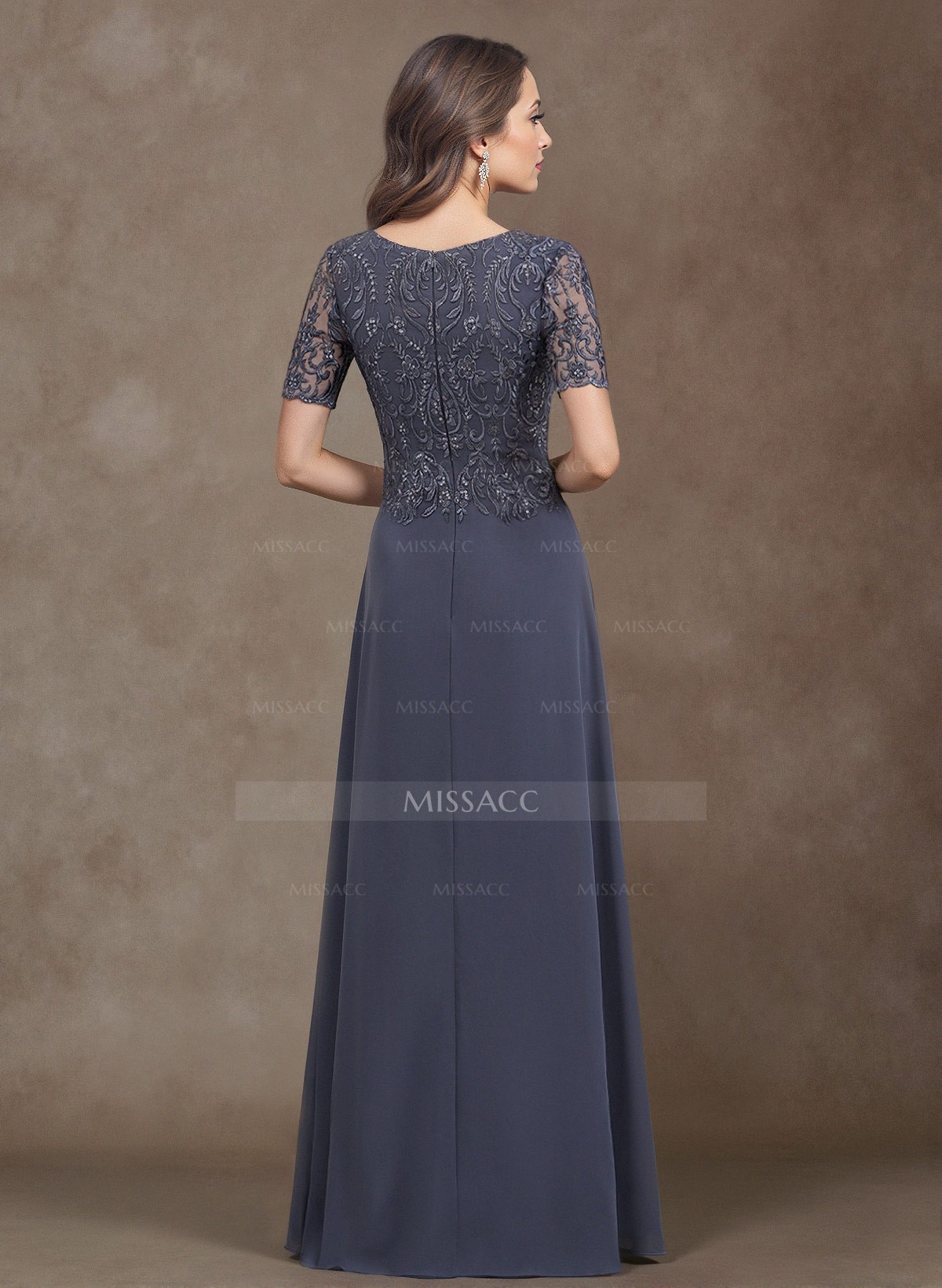 Elegant Scoop Neck Lace/Chiffon Mother Of The Bride Dresses With Appliques Lace