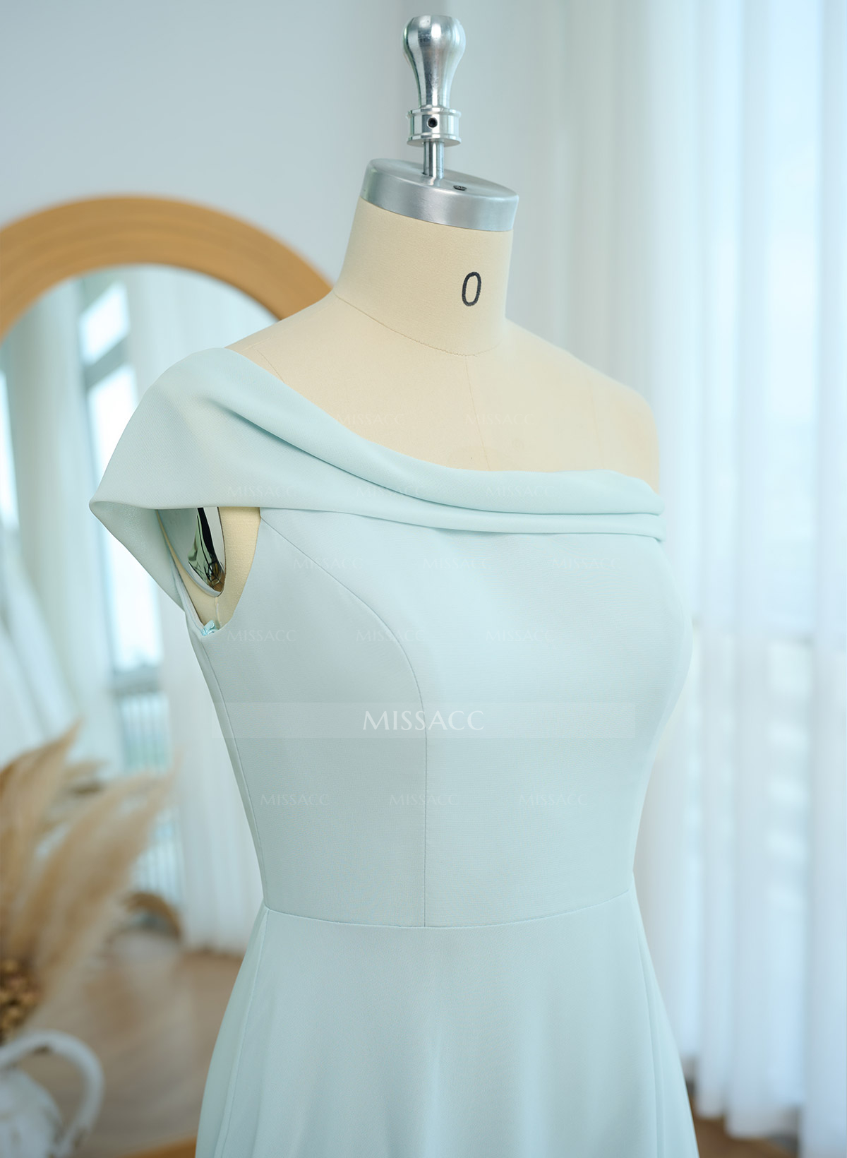 Elegant A-Line One-Shoulder Floor-Length Chiffon Bridesmaid Dresses With High Split