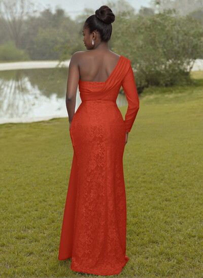 Luxury Beading One-Shoulder Long Sleeves Lace Bridesmaid Dresses With Sweeping Side Drape